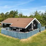 Josef - 1-2km From The Sea By Interhome